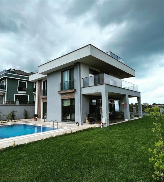 559050_1732023_145831236