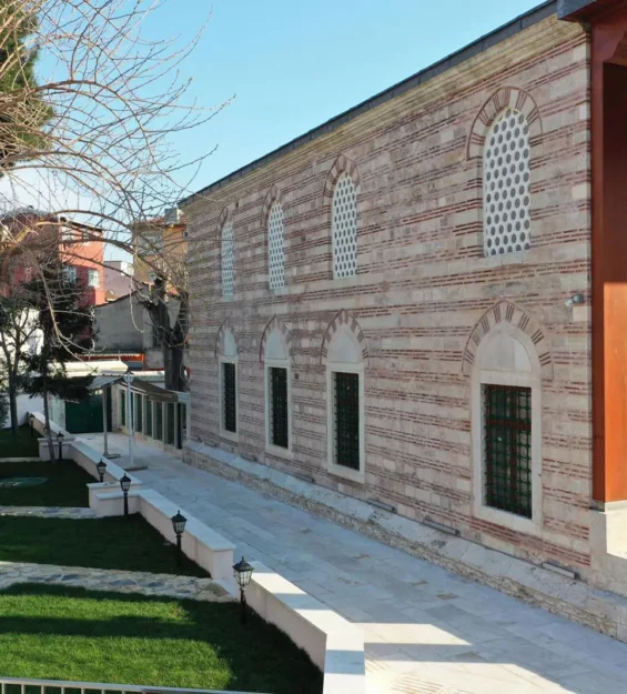Ferruh-Kethuda-Camii-11